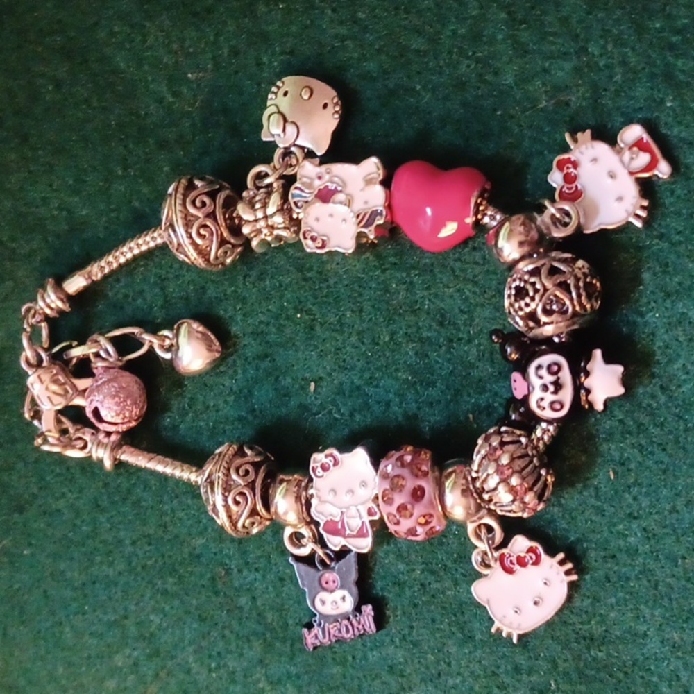 Sanrio Hello Kitty and Kuromi Bracelet